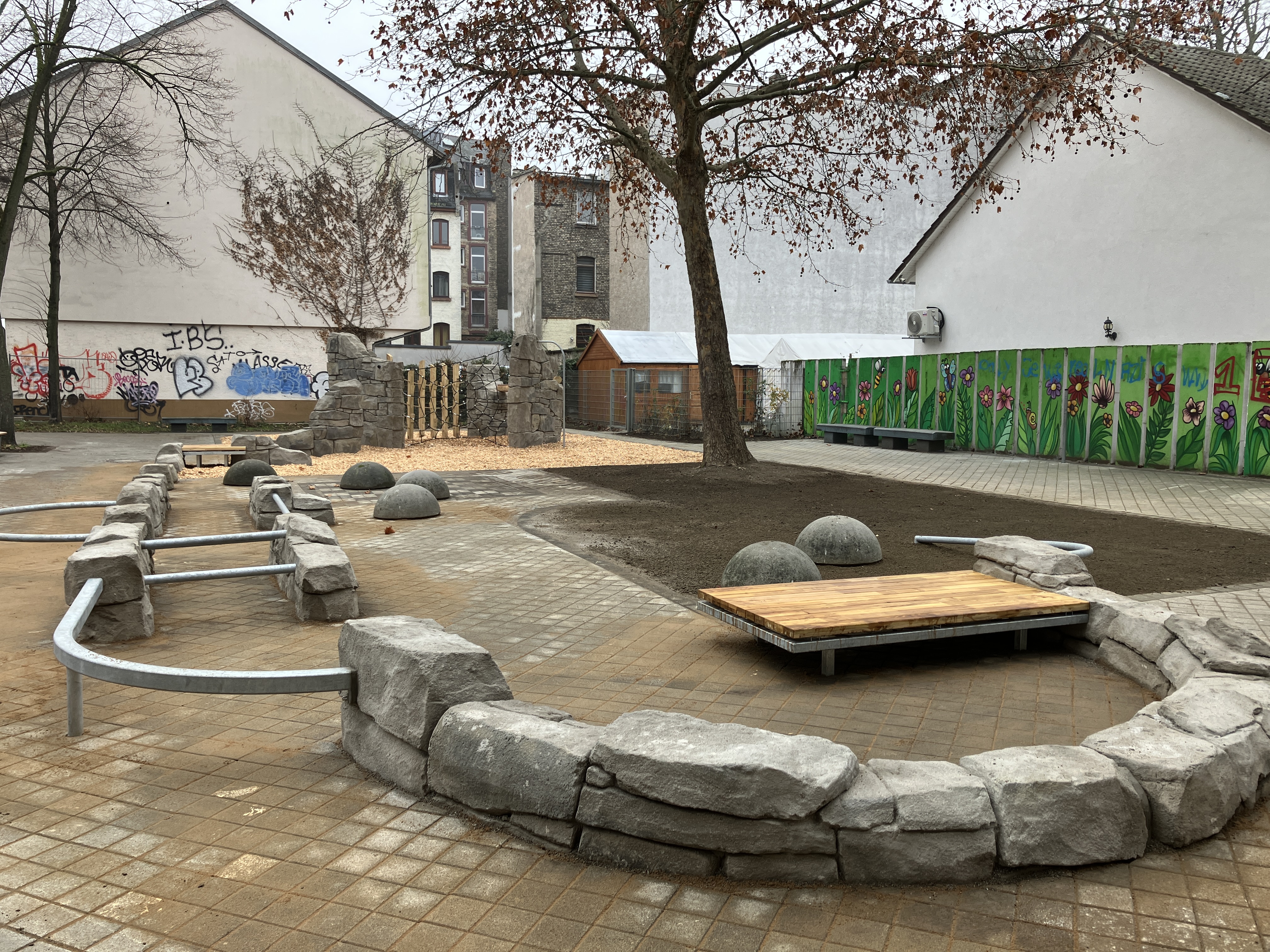 Spielplatz Elfenstraße nach Sanierung geöffnet