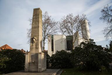 Vergrößerte Ansicht von diesem Bild