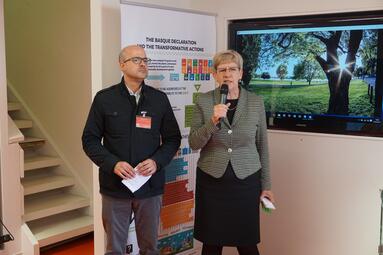 Vergrößerte Ansicht von diesem Bild