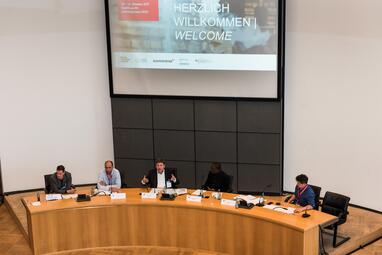 Vergrößerte Ansicht von diesem Bild