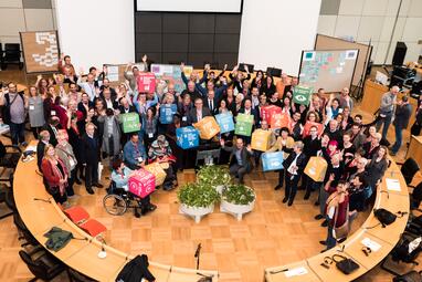 Vergrößerte Ansicht von diesem Bild