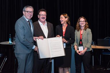 Vergrößerte Ansicht von diesem Bild