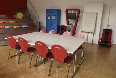 Vergrößerte Ansicht von Foto des Bibliothekslabors