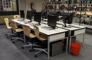 Vergrößerte Ansicht von Foto der Zweigstelle Vogelstang