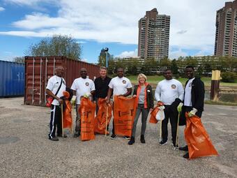 Vergrößerte Ansicht von diesem Bild