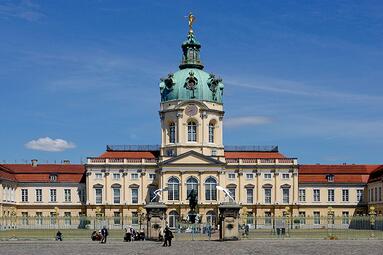 Vergrößerte Ansicht von Schloss Charlottenburg