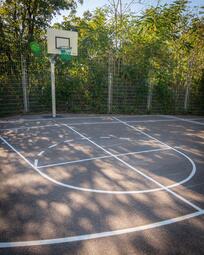 Vergrößerte Ansicht von Spielplatz Bruno-Rüffer Straße nach Sanierung