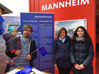 Vergrößerte Ansicht von diesem Bild