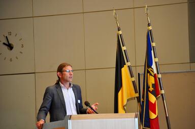 Vergrößerte Ansicht von diesem Bild