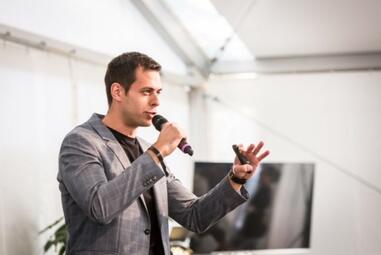 Vergrößerte Ansicht von diesem Bild