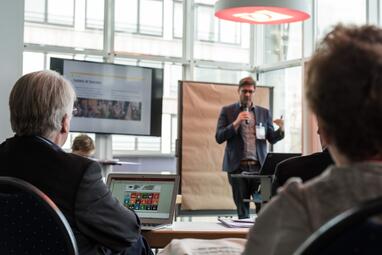 Vergrößerte Ansicht von diesem Bild