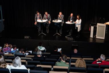 Vergrößerte Ansicht von diesem Bild