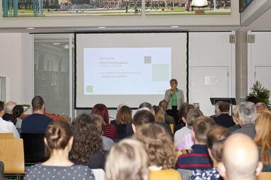 Vergrößerte Ansicht von diesem Bild