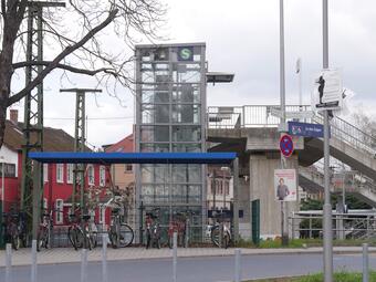 Vergrößerte Ansicht von Südbahnhof