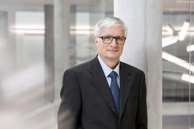 Vergrößerte Ansicht von Dirk Adam