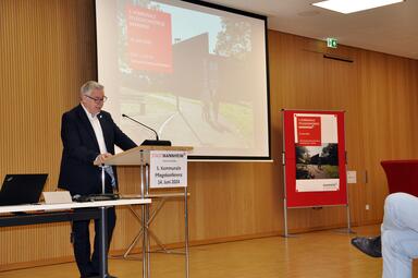 Vergrößerte Ansicht von diesem Bild