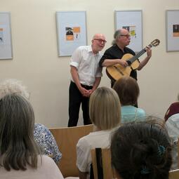 Vergrößerte Ansicht von Mit Programm und Buffet hieß es "Danke, liebe Ehrenamtlichen!"