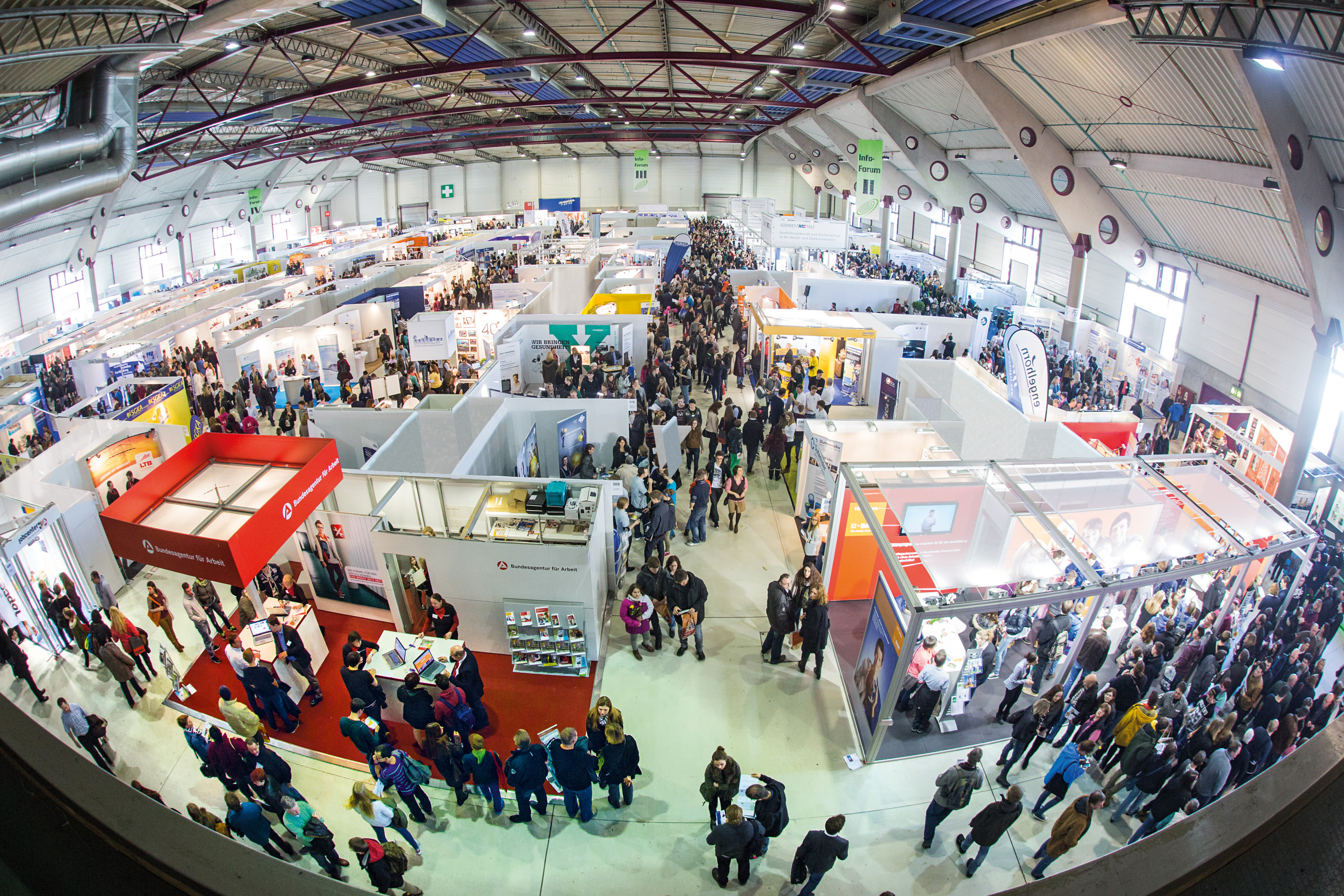 Start der Karrieremesse Jobs for Future Regionales Schaufenster der