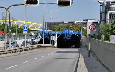 Reparatur- und Wartungsarbeiten im Fahrlachtunnel 