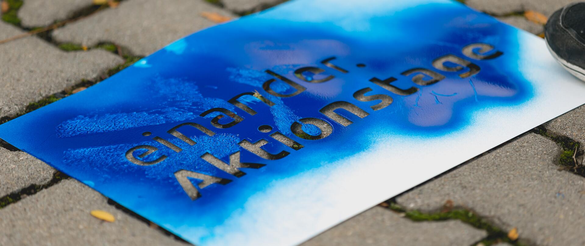 Symbolbild einander.Aktionstage