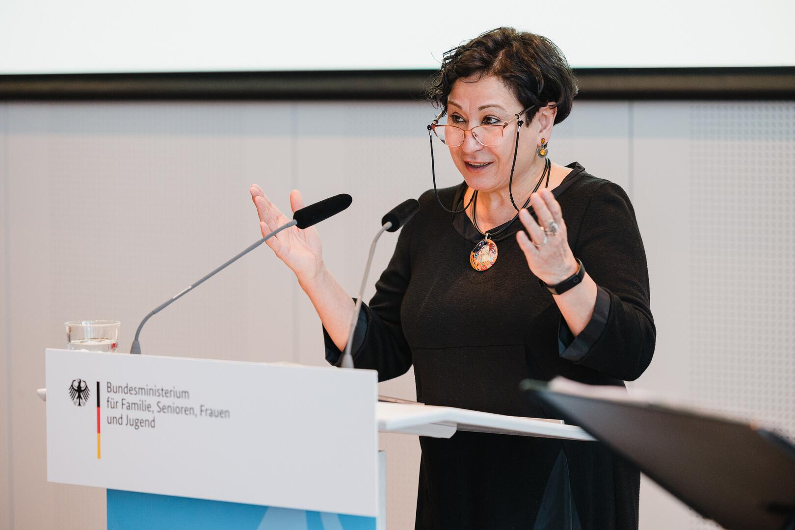 Gender Award 2023: Zahra Deilami, Gleichstellungsbeauftragte der Stadt Mannheim