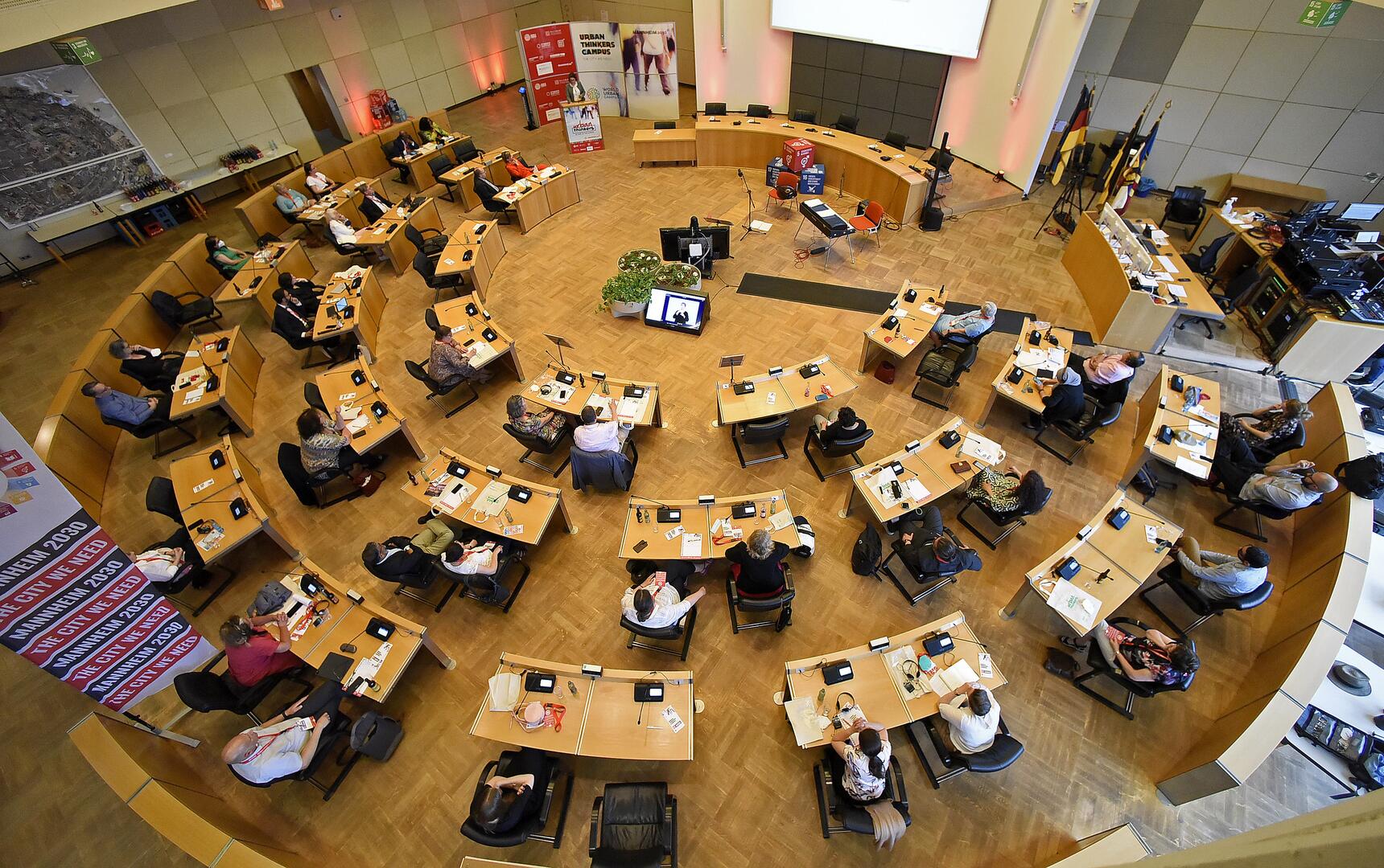 Im Ratssaal findet die FutuRaum Innenstadtkonferenz statt