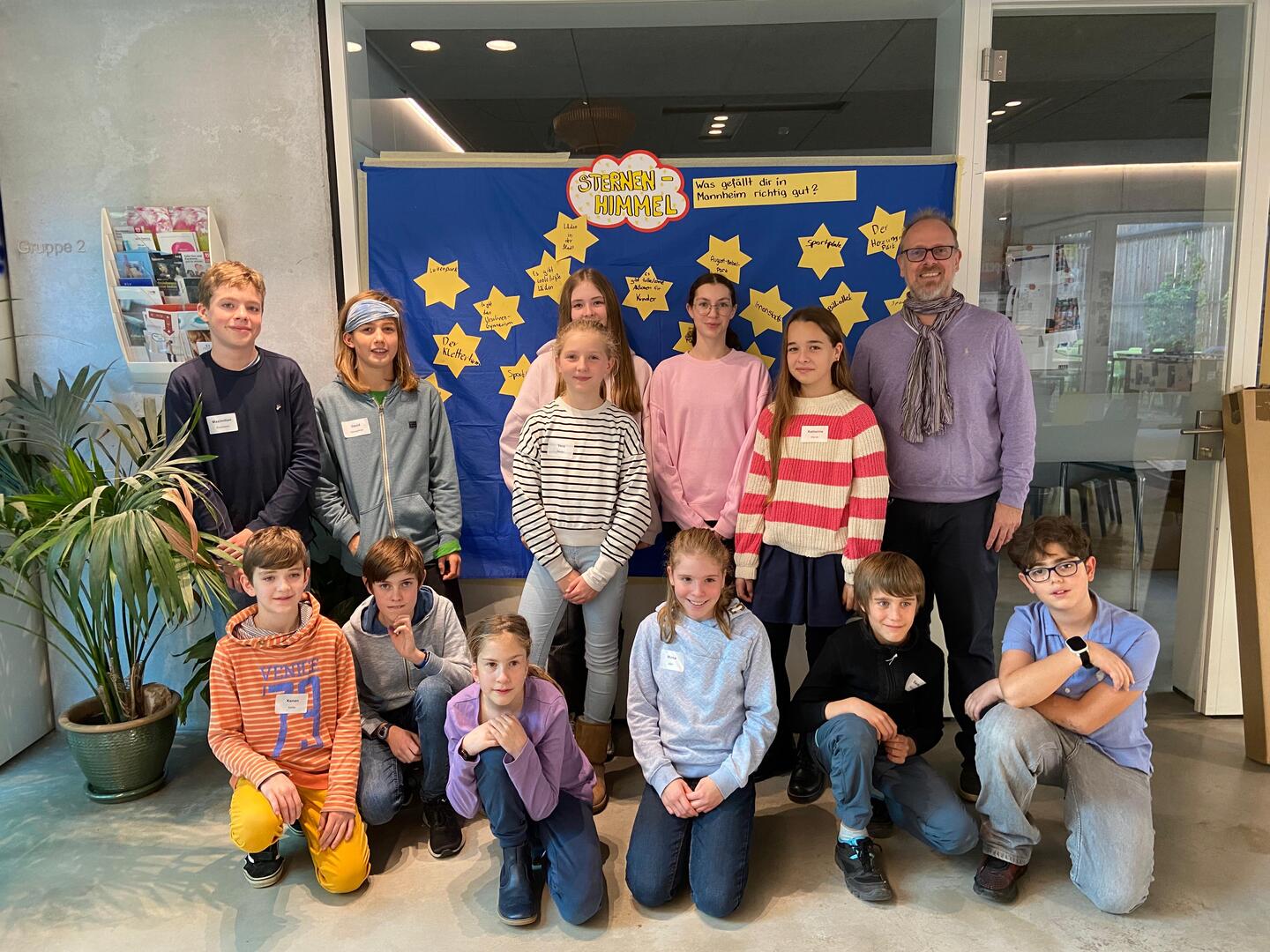 „Eine Stadt für Kinder“ Teilnehmende mit Bürgermeister Dirk Grunert 