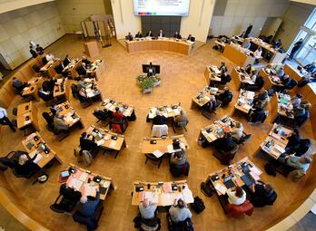 Vergrößerte Ansicht von Am Dienstag hat der Mannheimer Gemeinderat den Einjahreshaushalt 2023 beschlossen.