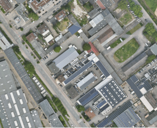 Vergrößerte Ansicht von Luftaufnahme der Neustadter Straße um den ehemaligen Supermarkt