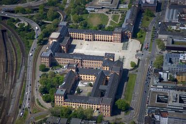 Vergrößerte Ansicht von Sie bauten ein Schloss für Mannheim