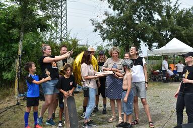 Vergrößerte Ansicht von Erste Bürgermeisterin Prof. Dr. Diana Pretzell bei 10 Jahre Skatepark Schönau