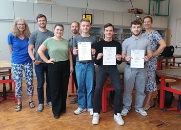 Vergrößerte Ansicht von Zertifikatsübergabe TRIO Kooperation mit Schülern der Johannes-Kepler-Gemeinschaftsschule Mannheim