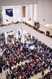 Vergrößerte Ansicht von Eröffnung Ausstellung Neue Sachlichkeit (01)