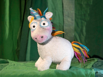 Vergrößerte Ansicht von Das Neinhorn - ein süßes Einhorn als Stofftier.