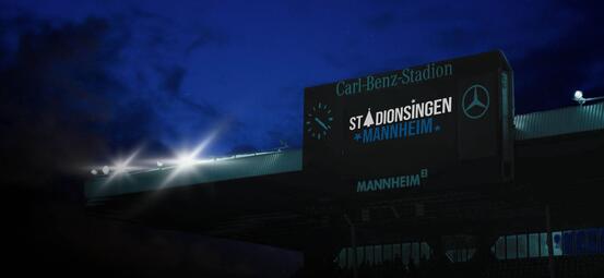 Vergrößerte Ansicht von Stadionsingen im Carl-Benz-Stadion
