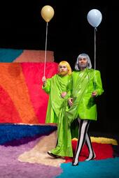 Vergrößerte Ansicht von Schräge Vögel