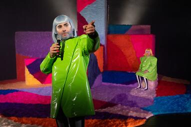 Vergrößerte Ansicht von Schräge Vögel