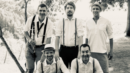 Vergrößerte Ansicht von Ensemble zur kleinen Konditorei: Backfrische Hits der 1920er