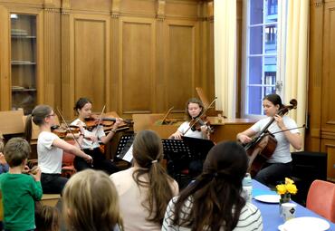Vergrößerte Ansicht von Musikschulfest 2025 Caféhaus Streichquartett