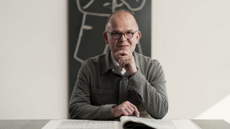 Vergrößerte Ansicht von SWR Symphonieorchester: François-Xavier Roth dirigiert Werke von Ligeti und Bruckner