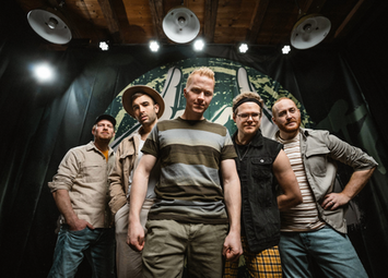 Vergrößerte Ansicht von Fäaschtbänkler