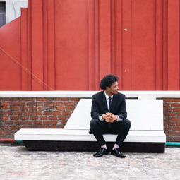 Vergrößerte Ansicht von Sly5thAve