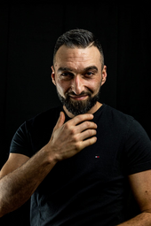 Vergrößerte Ansicht von Teyar Cira - Pälzer oder Türk | Vorpremiere