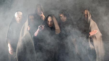 Vergrößerte Ansicht von Faust