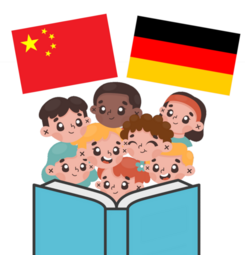 Vergrößerte Ansicht von Eine Illustration im Comic-Stil. Hinter einem hellblauen, aufgeschlagenen Buch acht vergnügte Kinderköpfe. Über ihnen die britische und die deutsche Flagge.