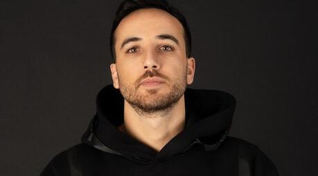 Vergrößerte Ansicht von OMIKI