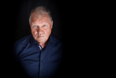 Vergrößerte Ansicht von Thomas Freitag - Rückzug über die Minen der Ebene