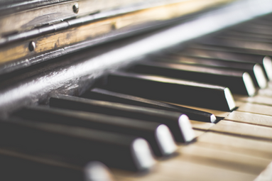 Vergrößerte Ansicht von Live Klavier