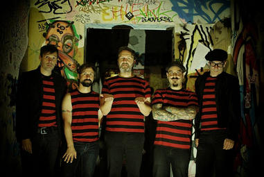 Vergrößerte Ansicht von ACHTUNG SPITFIRE SCHNELL SCHNELL (DE) + THE STRIPP (AUS) - Garage Punk R'n'R
