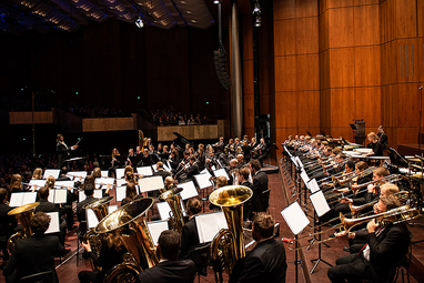Vergrößerte Ansicht von Nikolauskonzert -Mannheimer Bläserphilharmonie